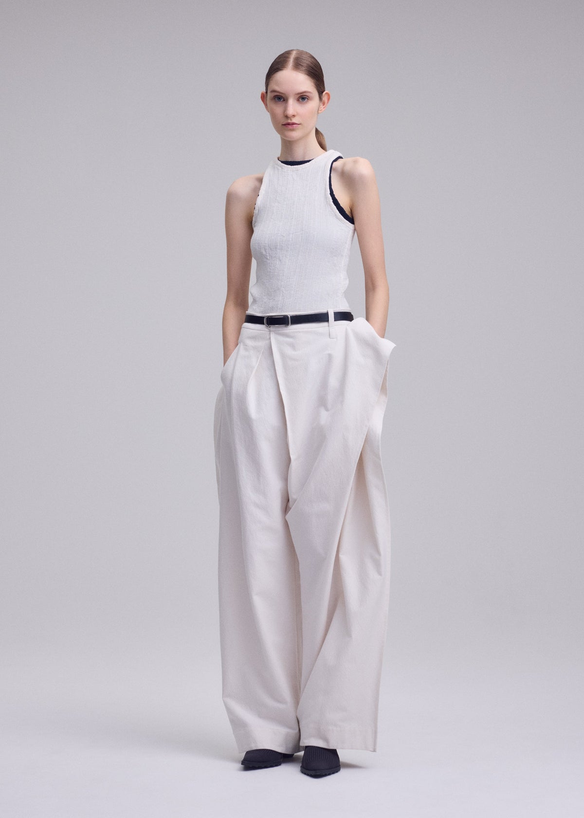 GRAINY PANTS Trousers Dull Cream