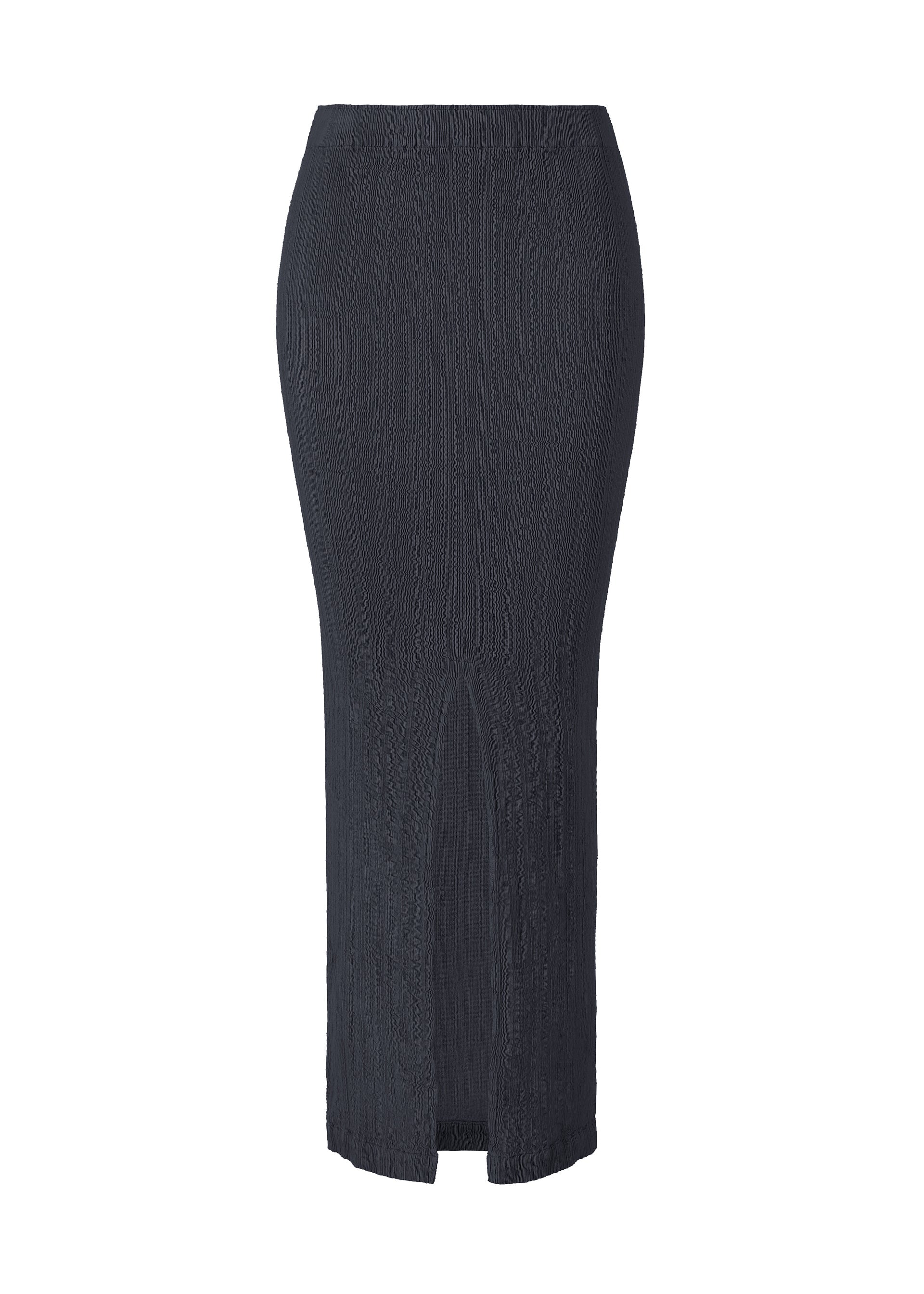A product shot of the ISSEY MIYAKE RILL skirt in dark navy.