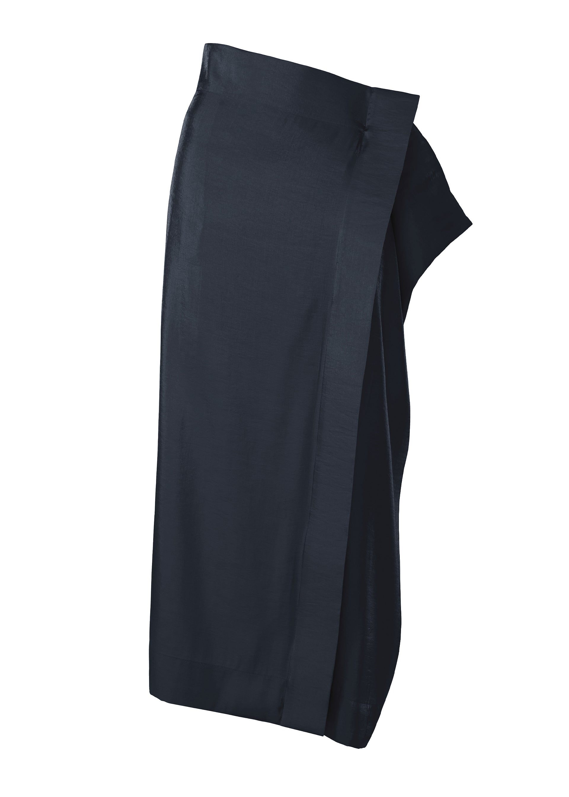 A product shot of the ISSEY MIYAKE MERCURY skirt in dark navy.