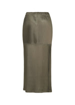 A detail shot of the ISSEY MIYAKE GLOSSED PANELS PLEATS skirt.