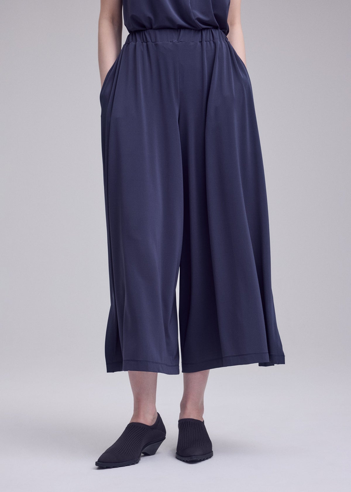 DRAPE JERSEY-68 Trousers Off-White