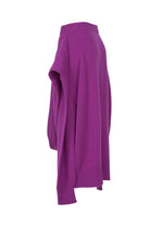A detail shot of the ISSEY MIYAKE O KNIT skirt.
