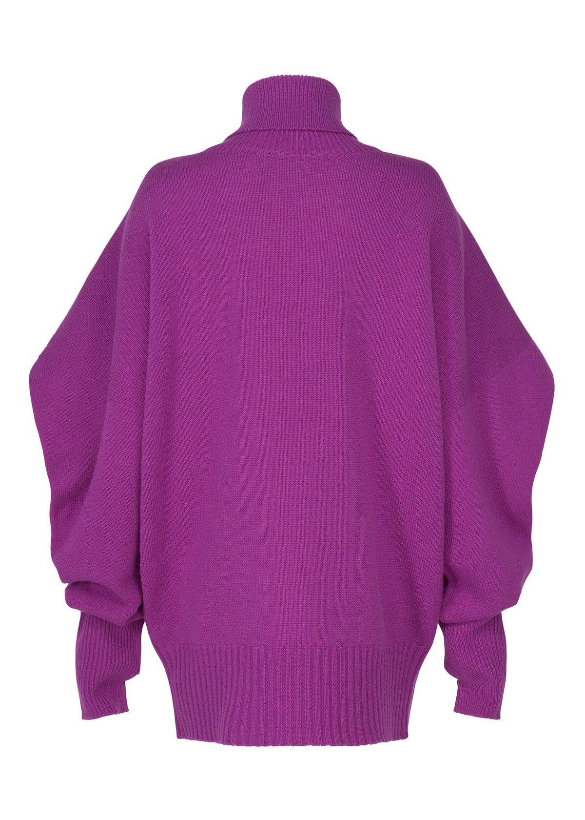 A detail shot of the ISSEY MIYAKE O KNIT top.