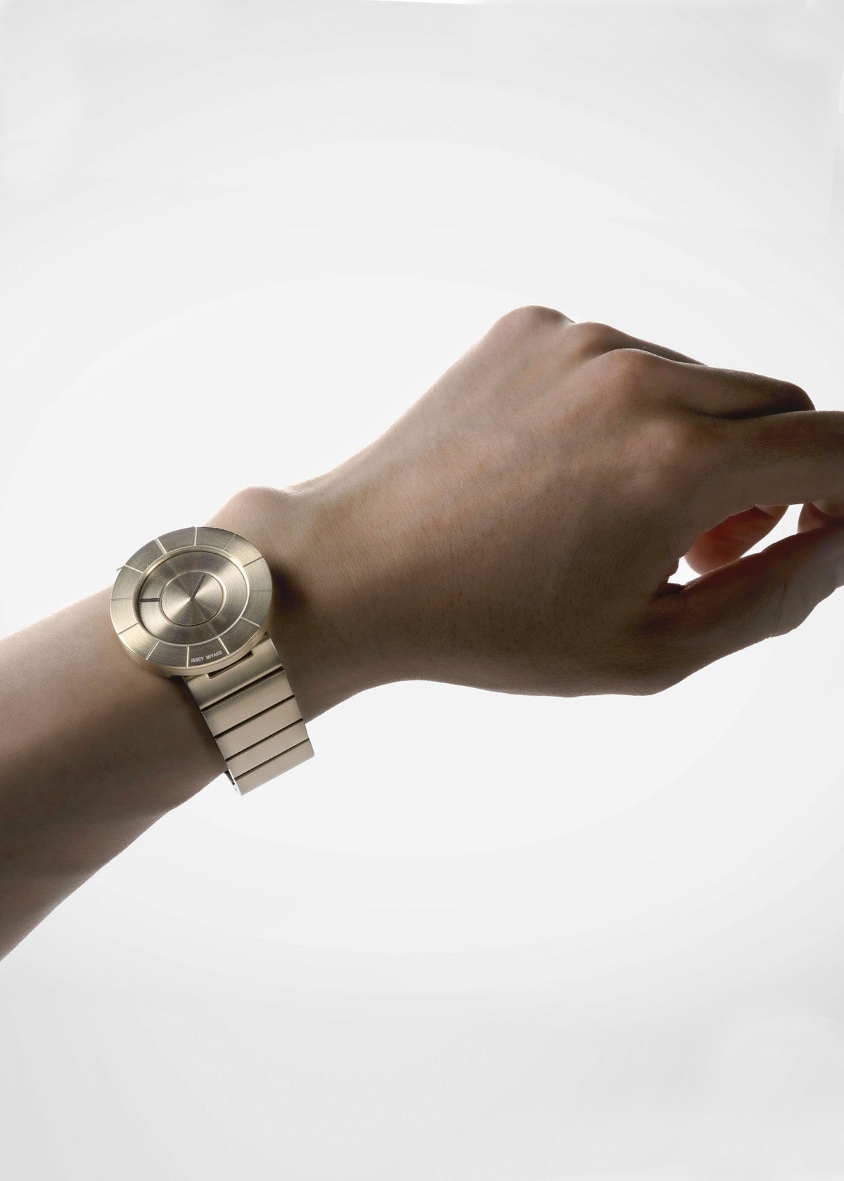 TO Designed by Tokujin Yoshioka Stainless Watch Light Gold