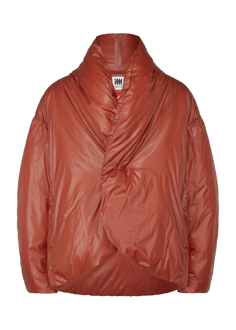 A product shot of the IM MEN MUD BALL jacket in red (24).