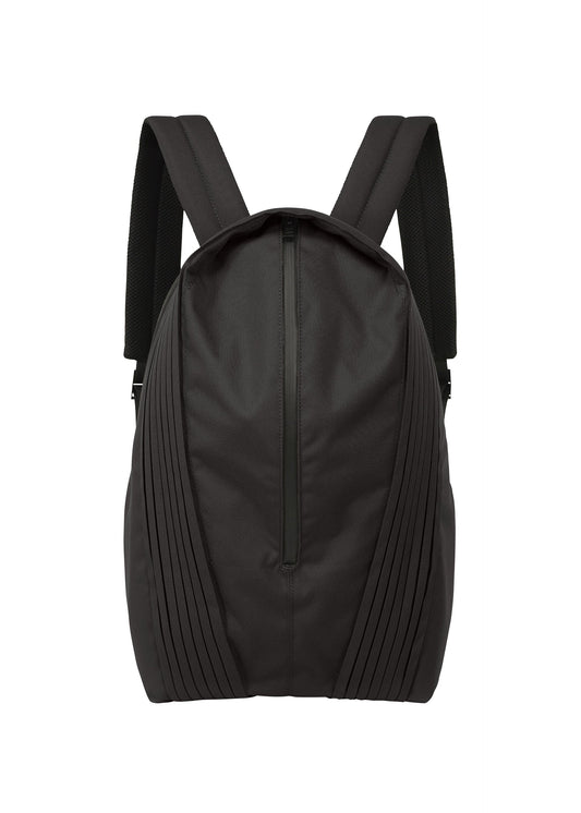 A product shot of the IM MEN ORGAN bag in black (15).