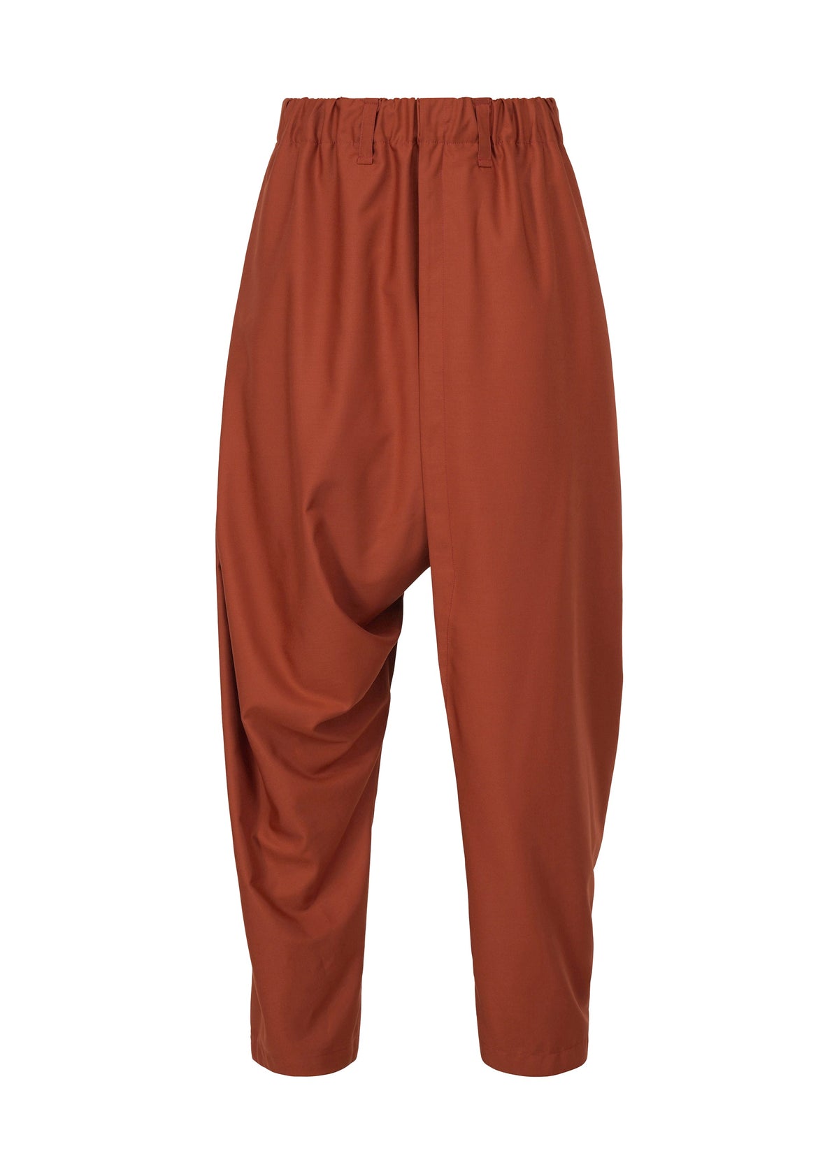 A product shot of the IM MEN SWING trousers in dark red (25).