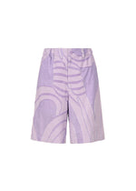 A product shot of the ISSEY MIYAKE MEN SCENES trousers in light purple (80).
