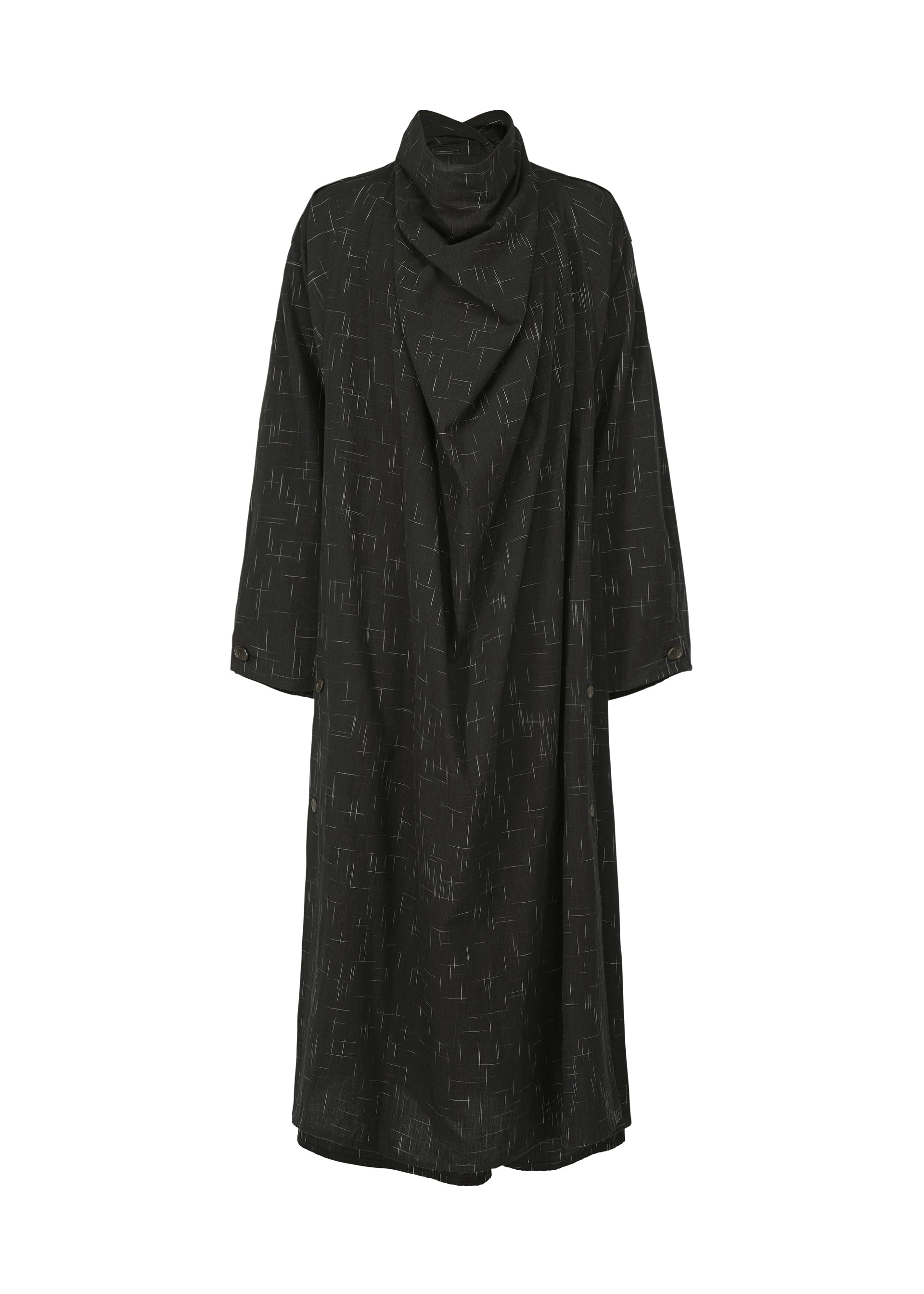 A product shot of the IM MEN KASURI shirt in black (15).