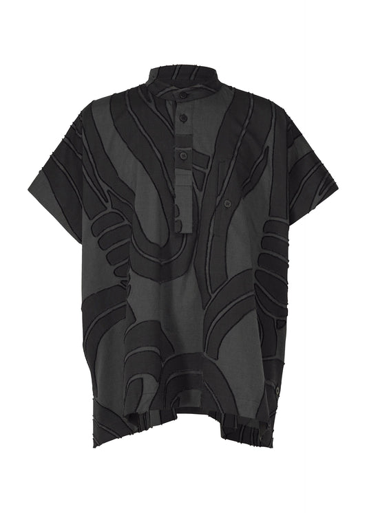 A product shot of the ISSEY MIYAKE MEN SCENES shirt in .