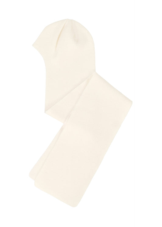 A product shot of the IM MEN CLOUD hat in white (01).