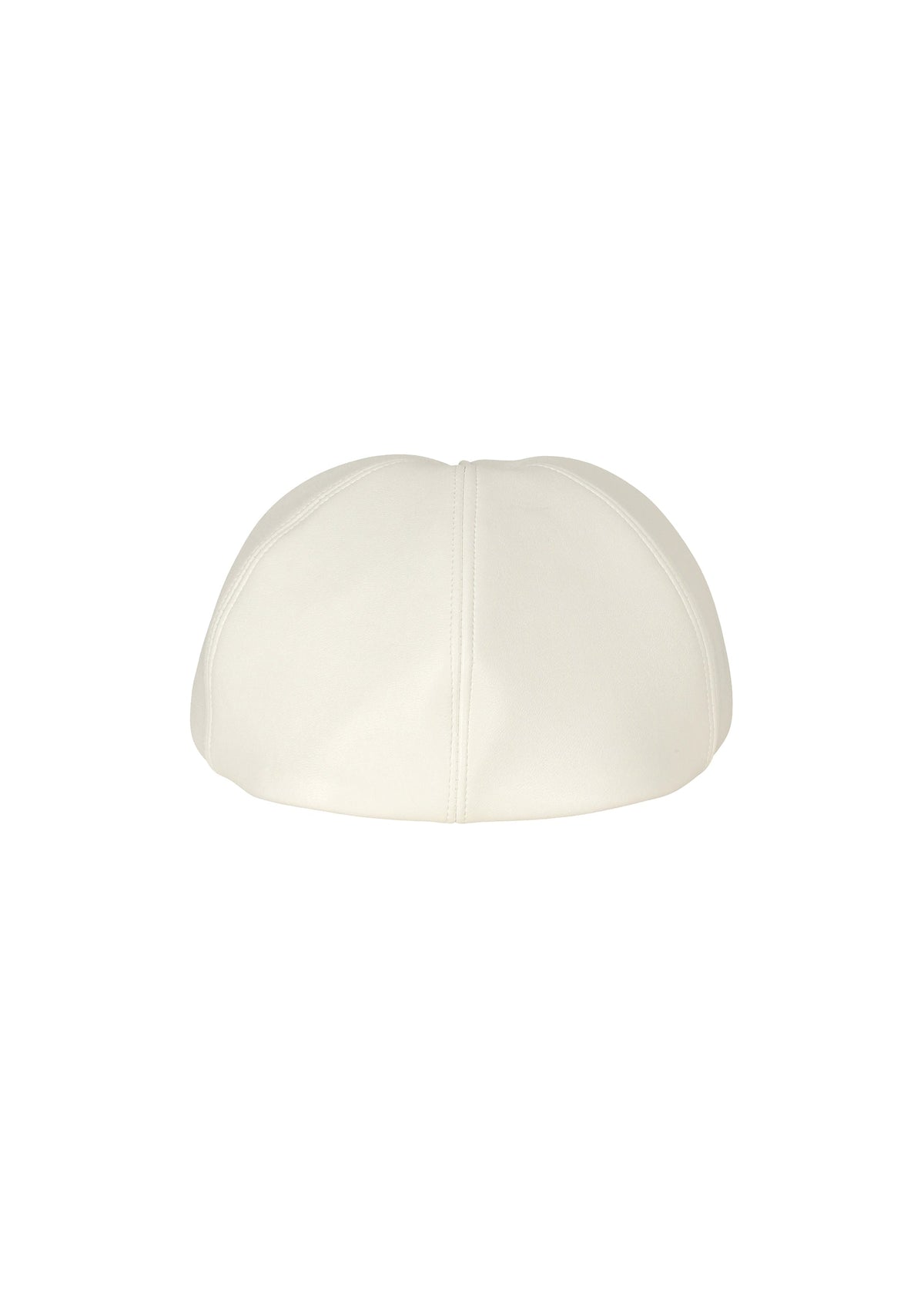 A detail shot of the IM MEN PIGEON CAP hat.