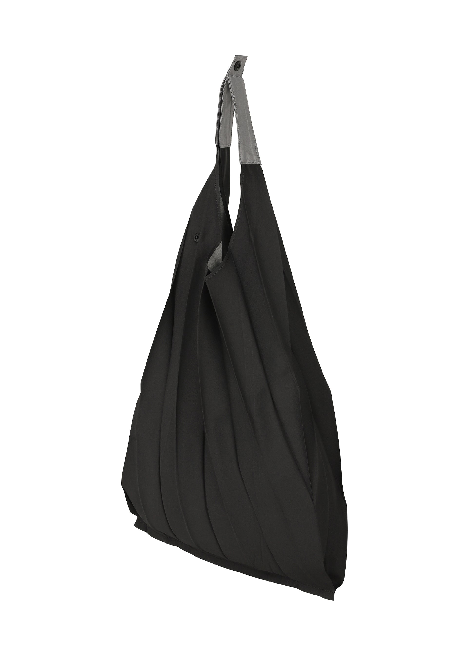 GURU GURU Functional Bag Black – The official ISSEY MIYAKE ONLINE GURU GURU Functional Bag Black – The official ISSEY MIYAKE ONLINE