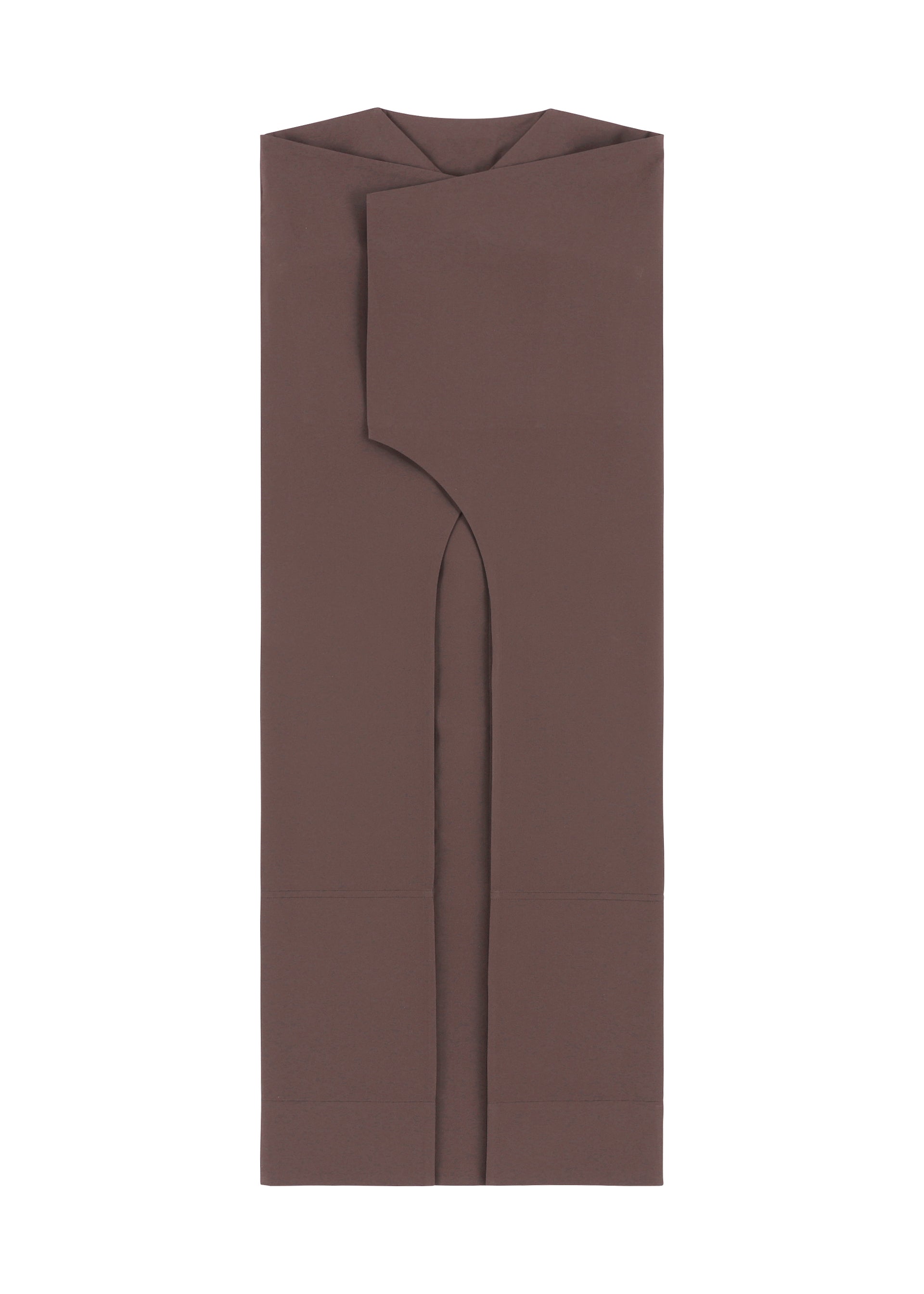 A detail shot of the IM MEN FLAT clothing.