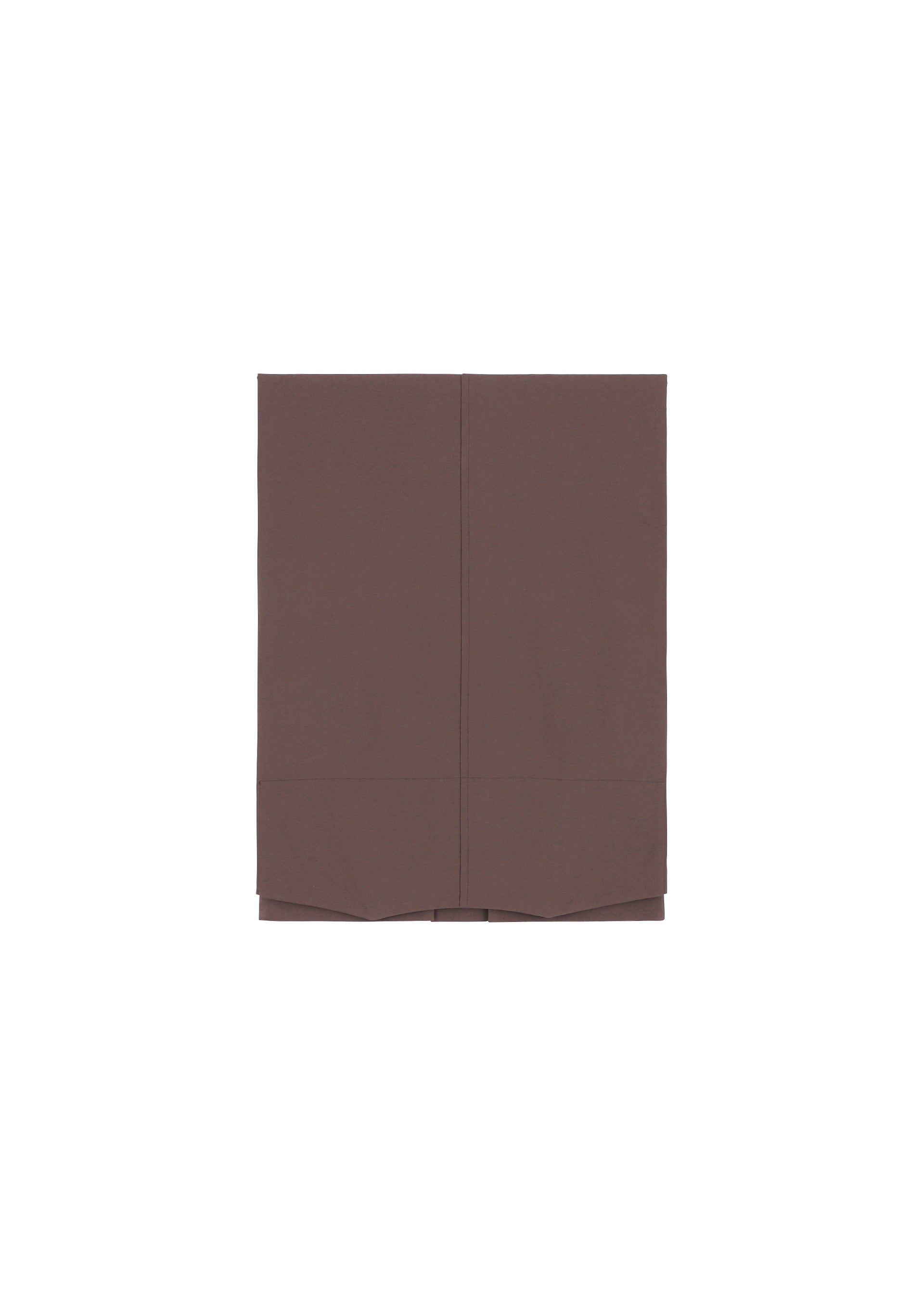 A detail shot of the IM MEN FLAT clothing.