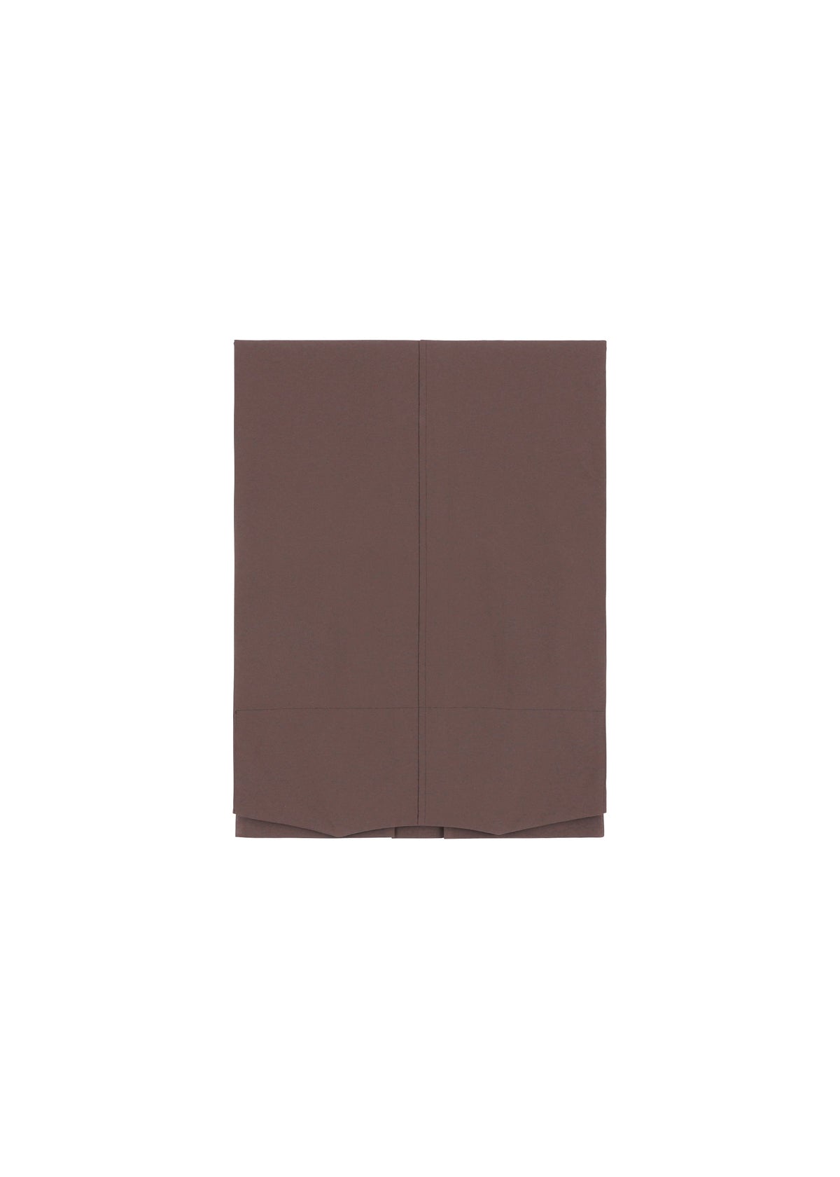 A detail shot of the IM MEN FLAT clothing.