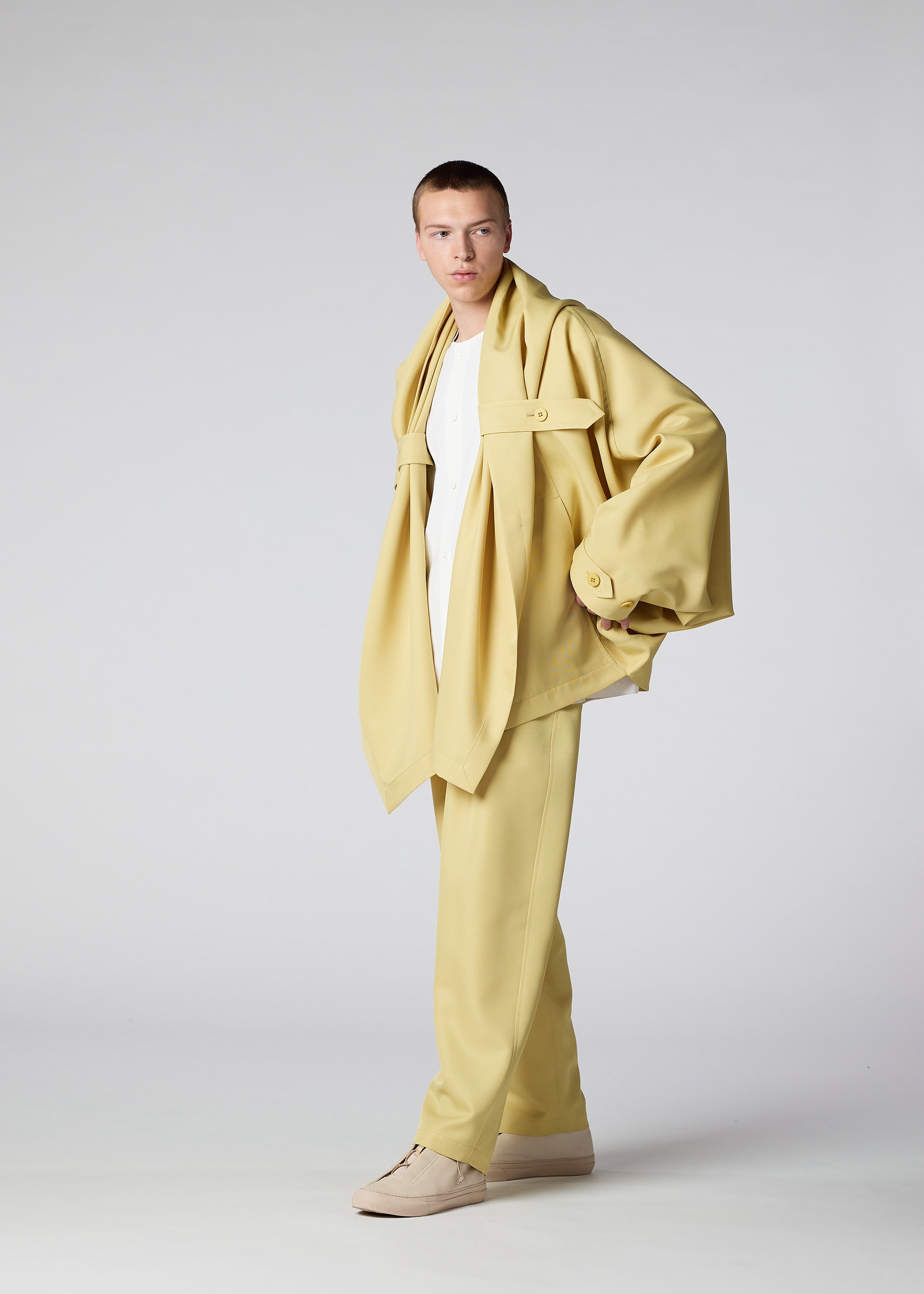 A model wears the IM MEN COCOON jacket.