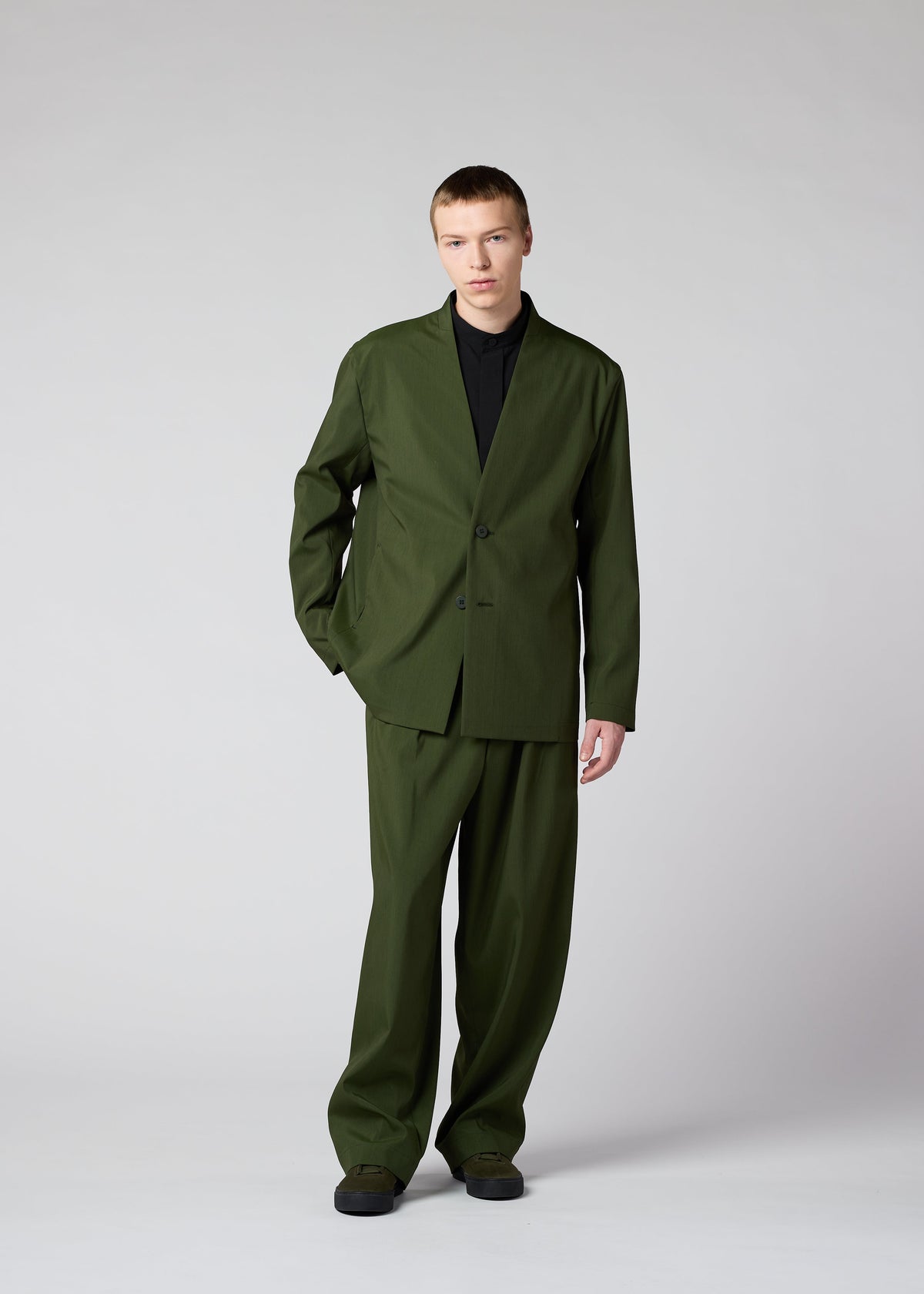 A model wears the IM MEN AIR jacket.