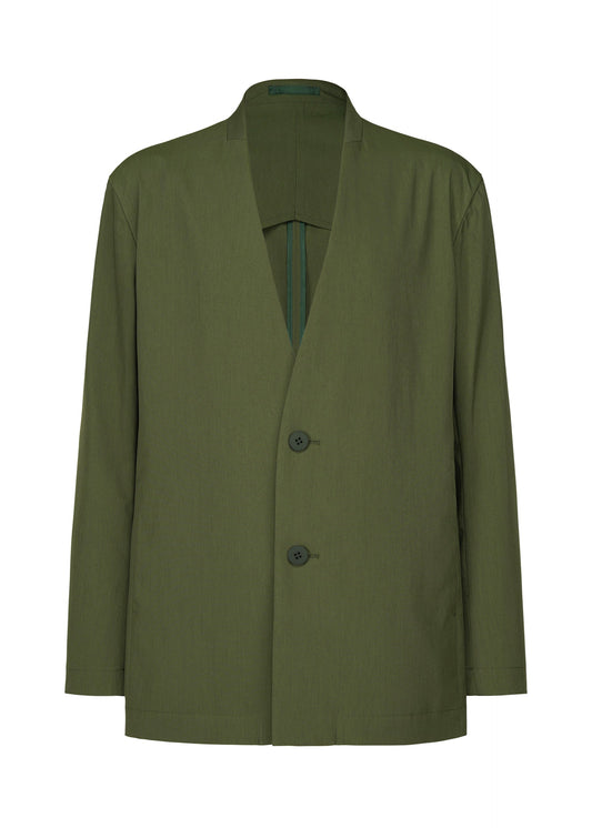 A product shot of the IM MEN AIR jacket in dark green.