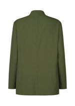 A detail shot of the IM MEN AIR jacket.