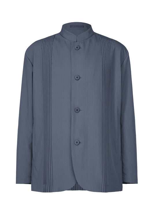 A product shot of the IM MEN AIR PLEATS jacket in navy (75).