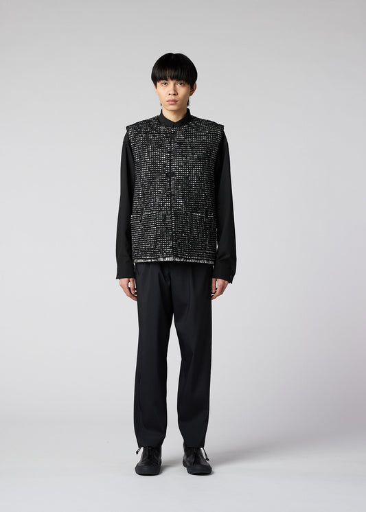 A model wears the IM MEN SAKIORI vest.