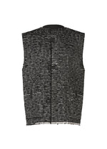 A product shot of the IM MEN SAKIORI vest in black (15).