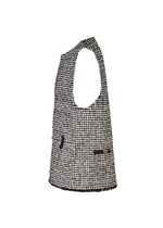 A detail shot of the IM MEN SAKIORI vest.