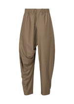 A product shot of the IM MEN SWING trousers in mocha.