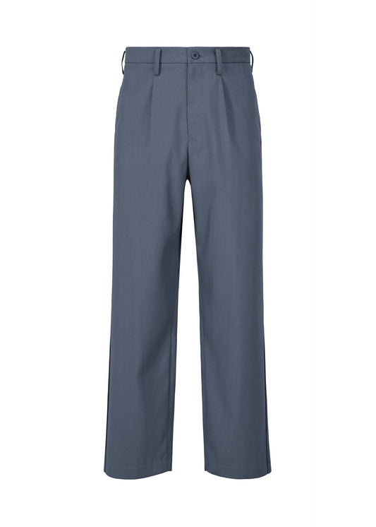 A product shot of the IM MEN AIR PLEATS trousers in navy (75).