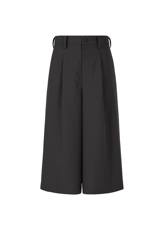 A product shot of the IM MEN WINGS trousers in black (15).