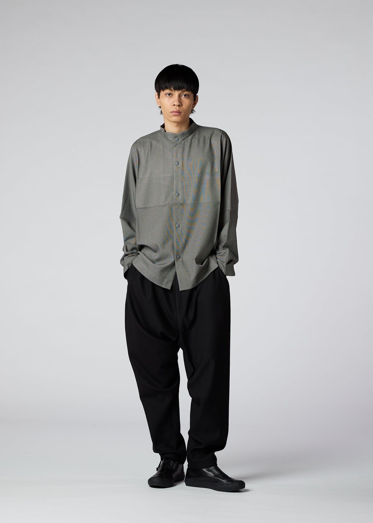 A model wears the IM MEN WOOL LIKE COMPACT SHIRT shirt.