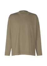 A product shot of the IM MEN PIGMENT T top in khaki (65).