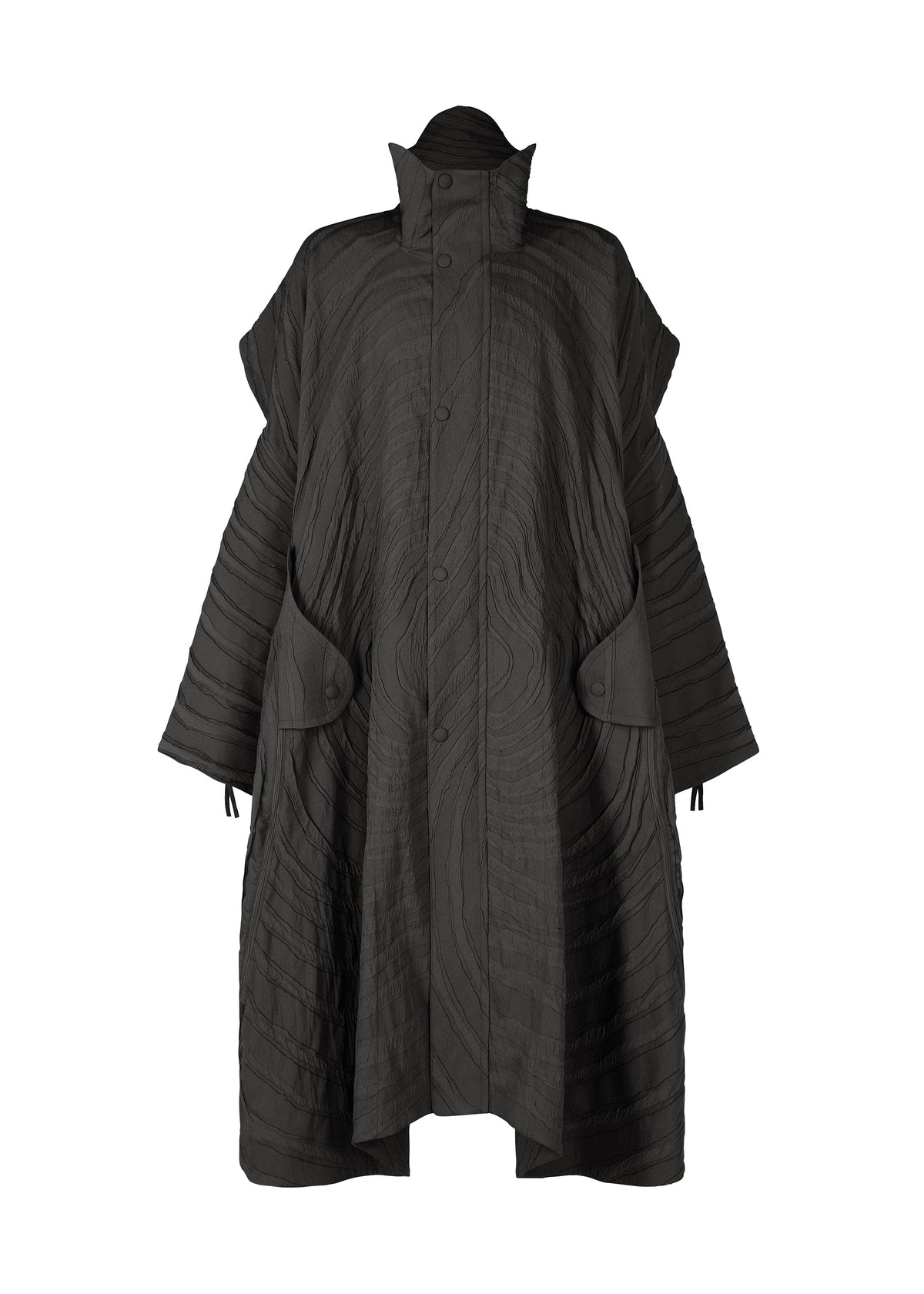 A product shot of the IM MEN ENGRAVE clothing in black (15).