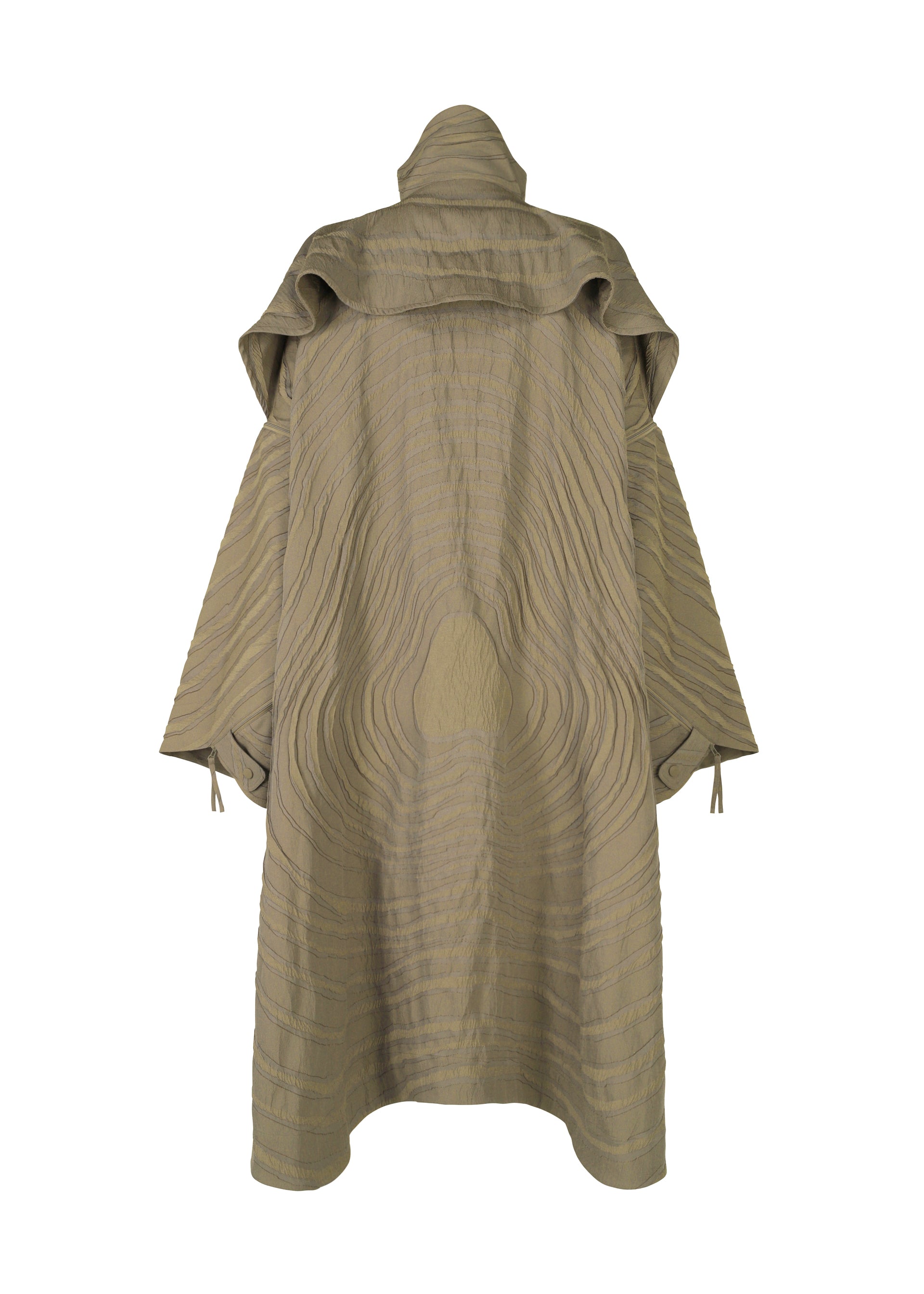 A detail shot of the IM MEN ENGRAVE clothing.