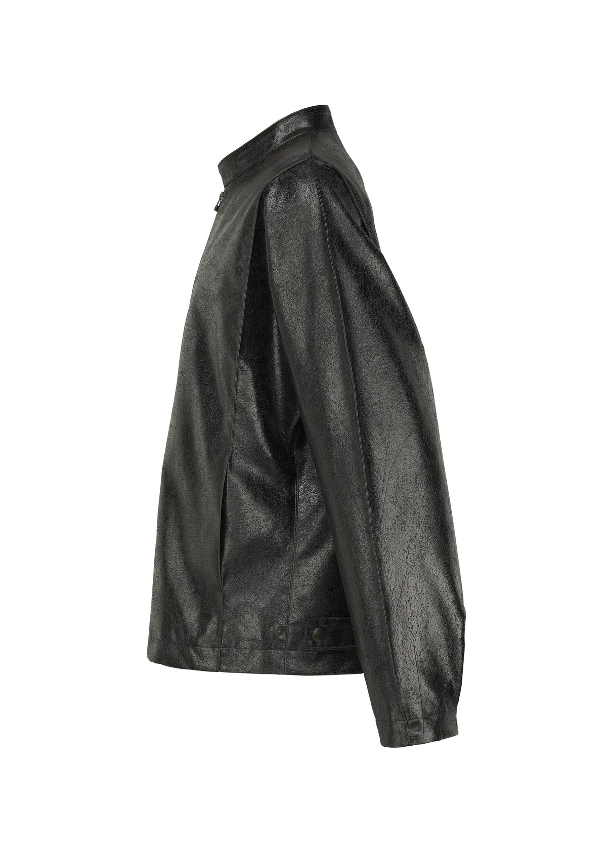 A detail shot of the IM MEN GINTO jacket.