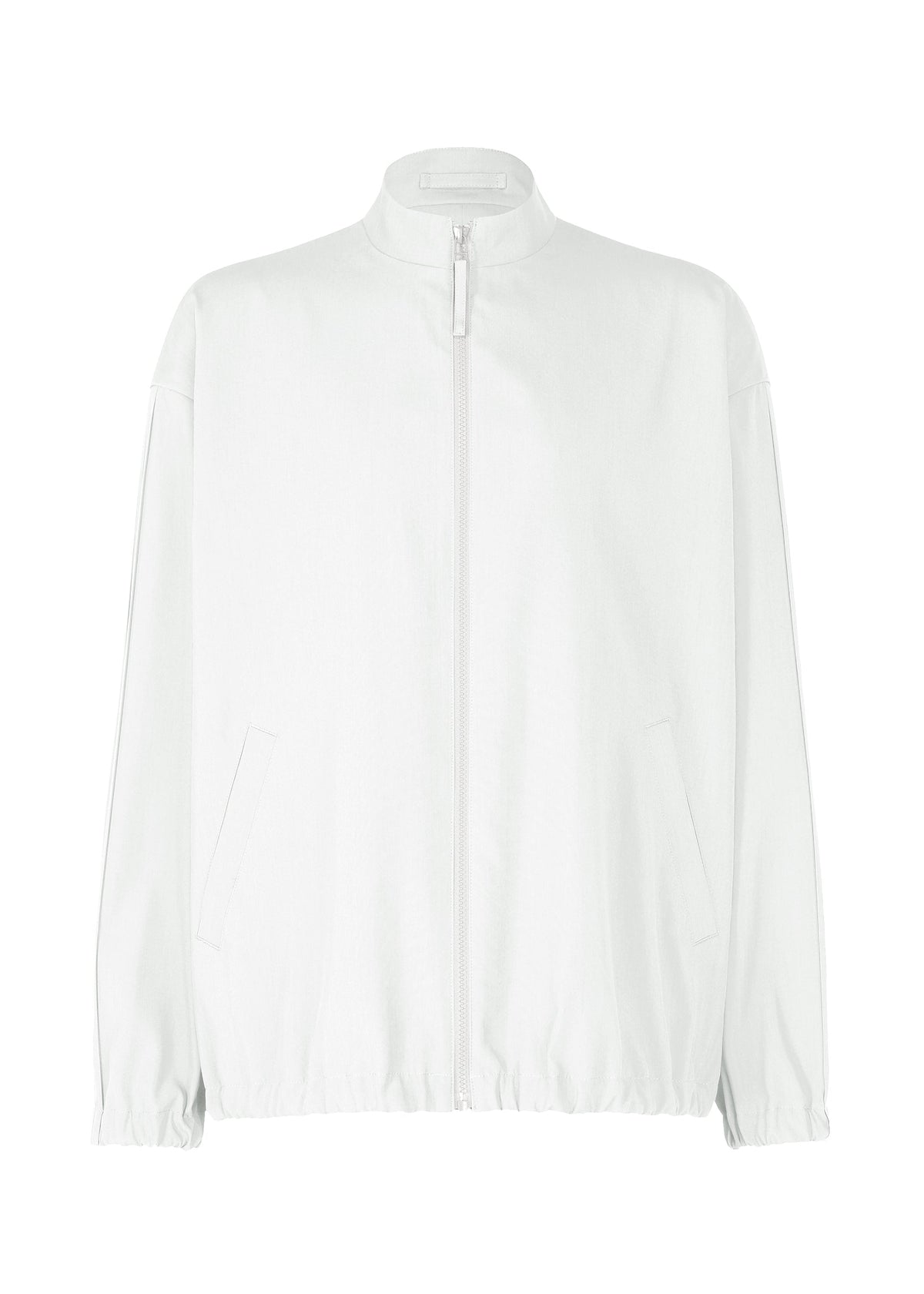 A product shot of the IM MEN AIR PLEATS jacket in light grey (11).