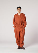 A model wears the IM MEN TOUGH LINEN jacket.