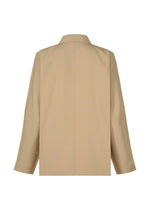 A detail shot of the IM MEN FLAT jacket.