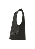 A detail shot of the IM MEN KAIYU vest.