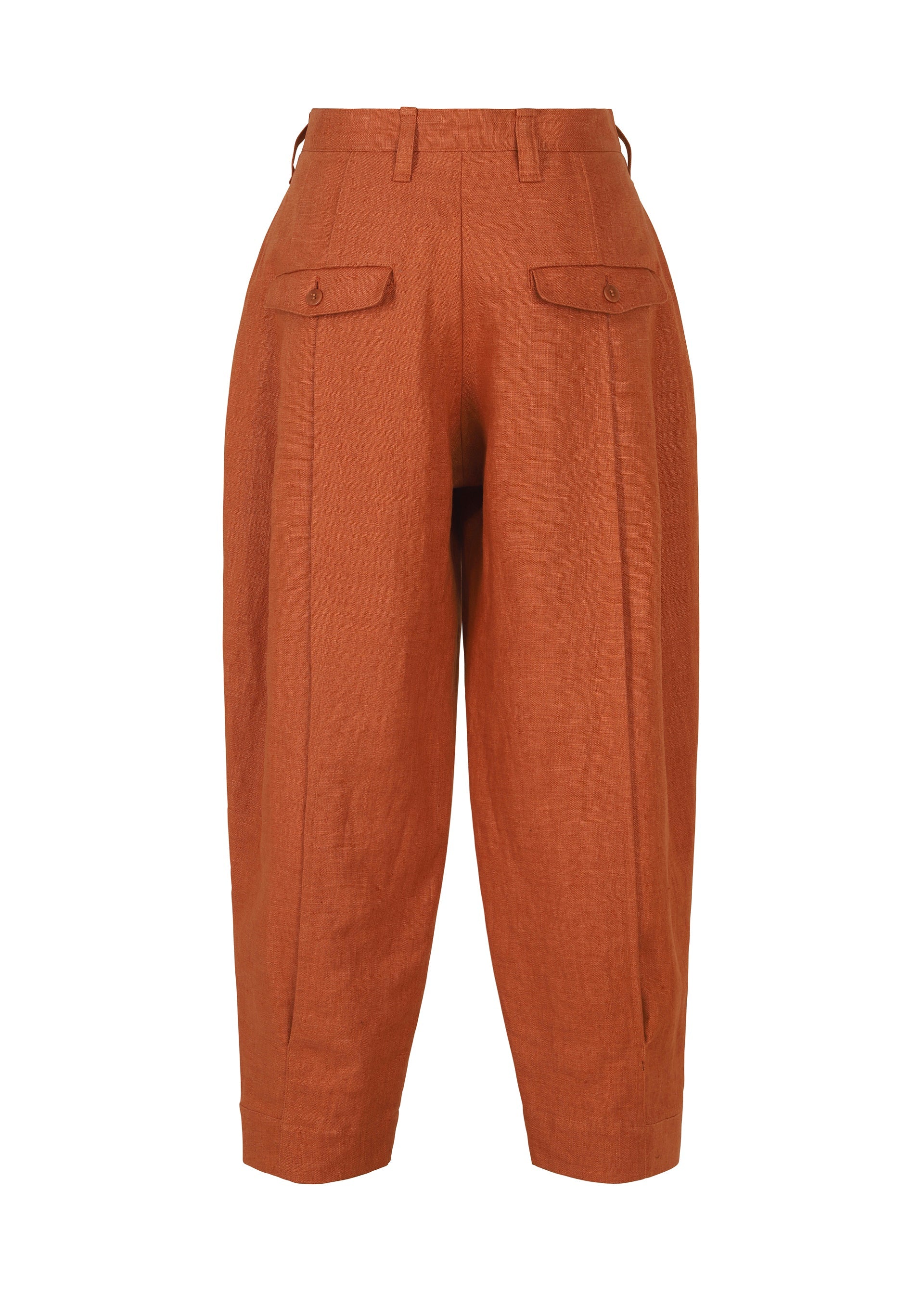 A detail shot of the IM MEN TOUGH LINEN trousers.