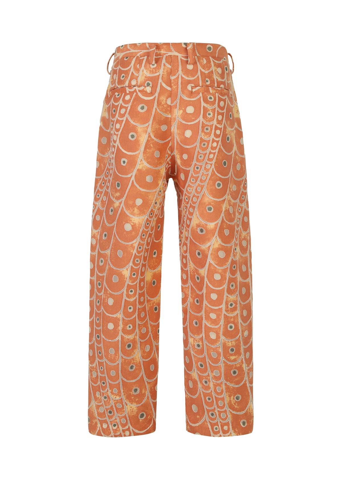 A detail shot of the IM MEN UROKOMON trousers.
