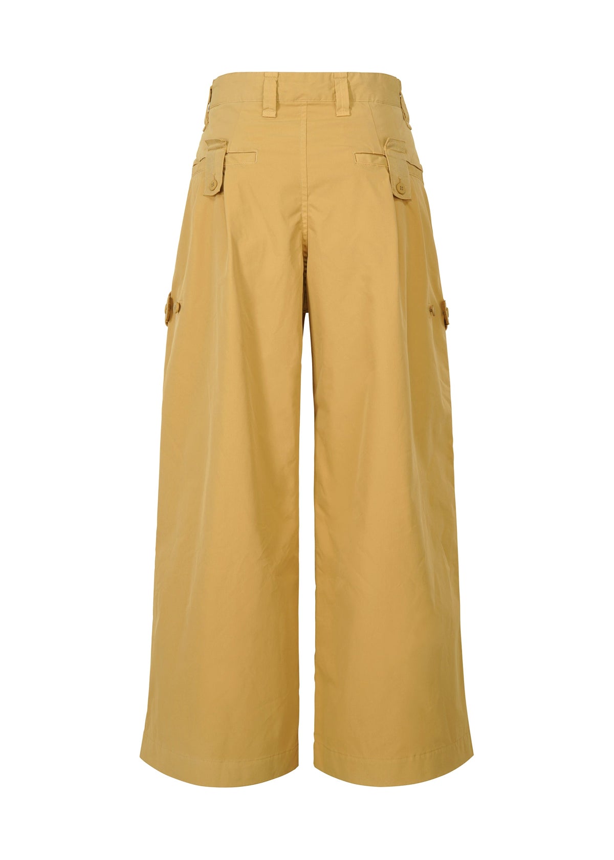 A detail shot of the IM MEN RESILIENCE trousers.