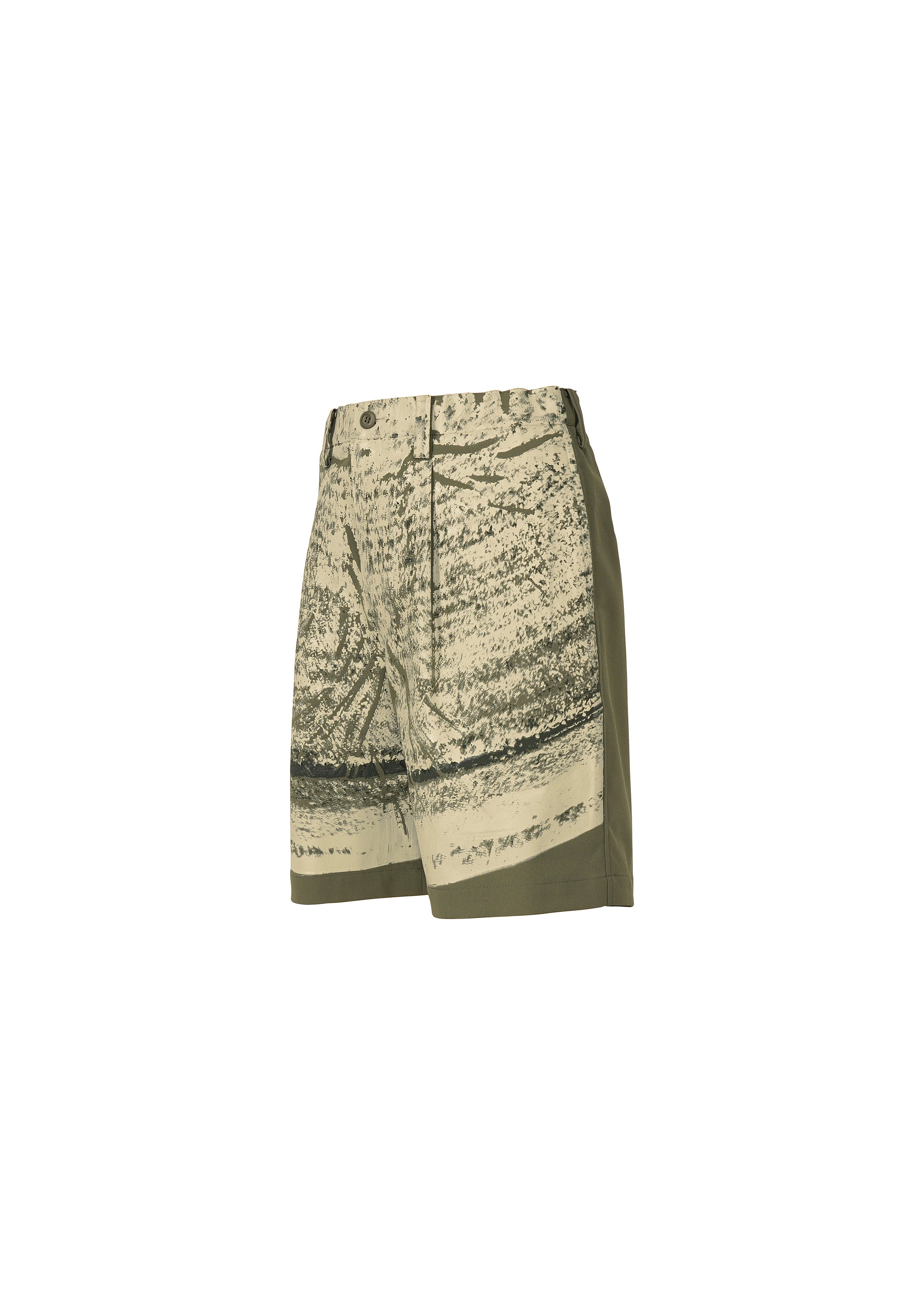 A detail shot of the IM MEN KAIYU shorts.