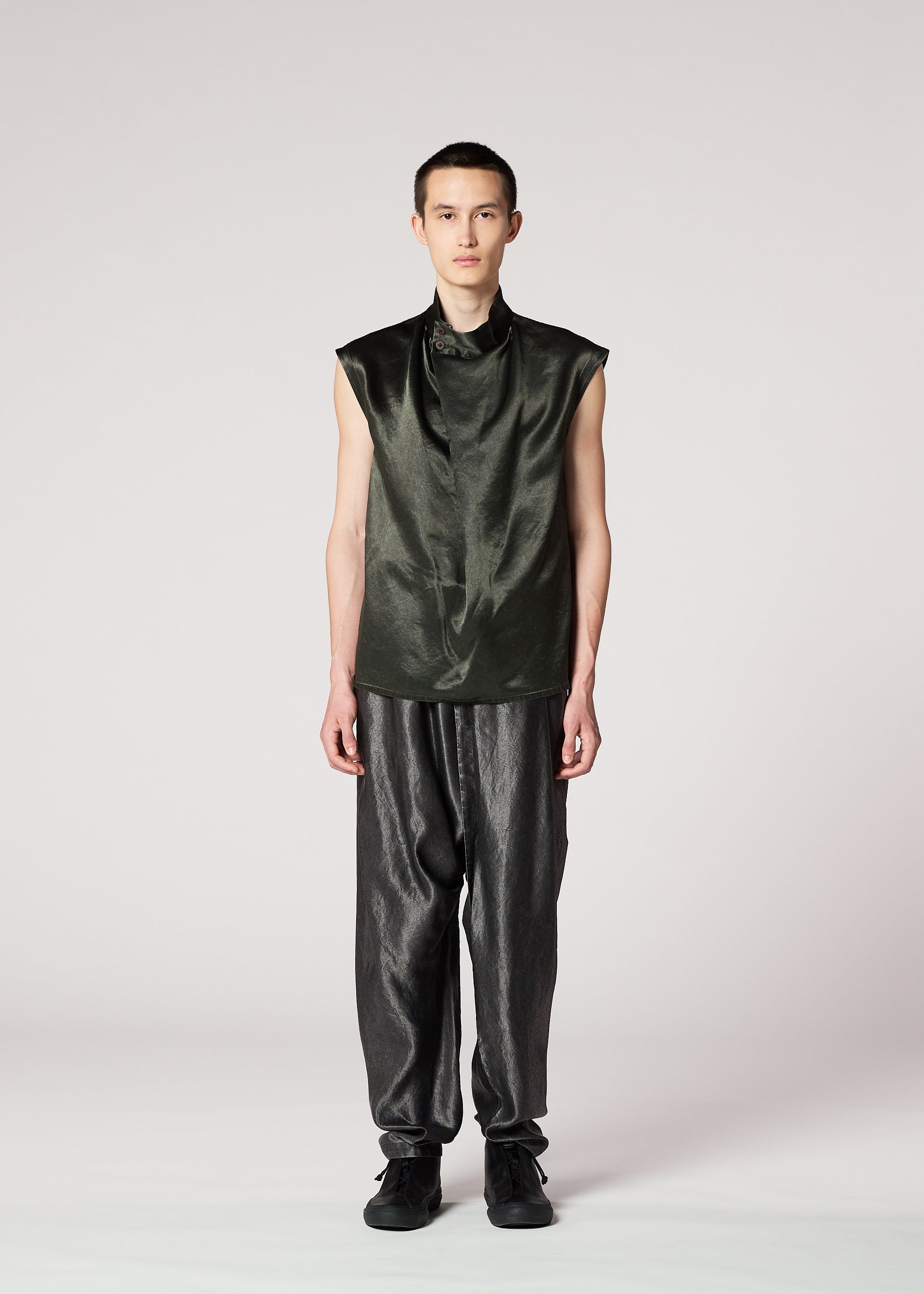 ONLINE STORE – The official ISSEY MIYAKE ONLINE STORE | ISSEY
