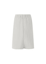A product shot of the IM MEN NAVY BOTTOMS trousers in light gray.