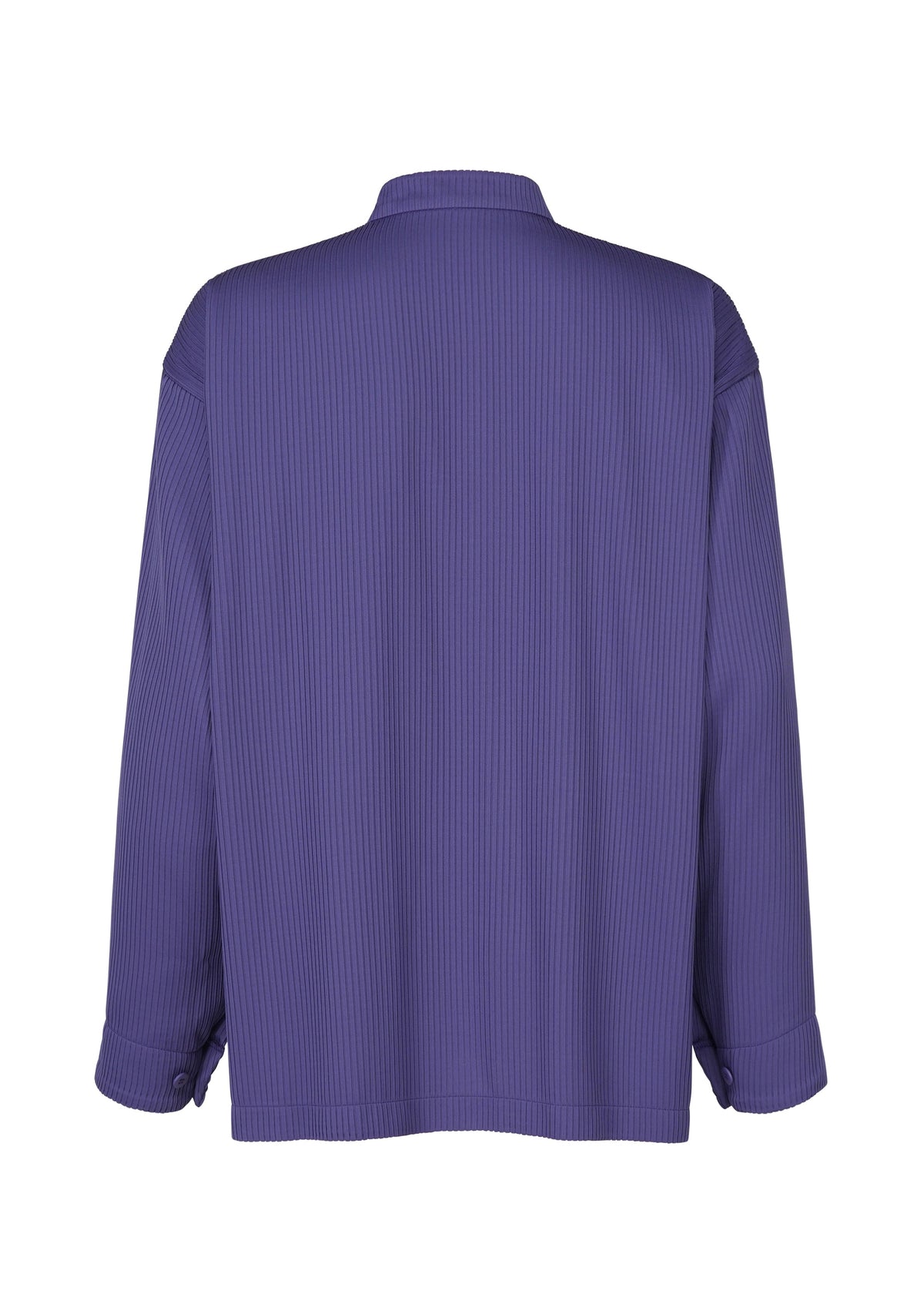 A detail shot of the IM MEN ONE SIDE TUCK SHIRT shirt.