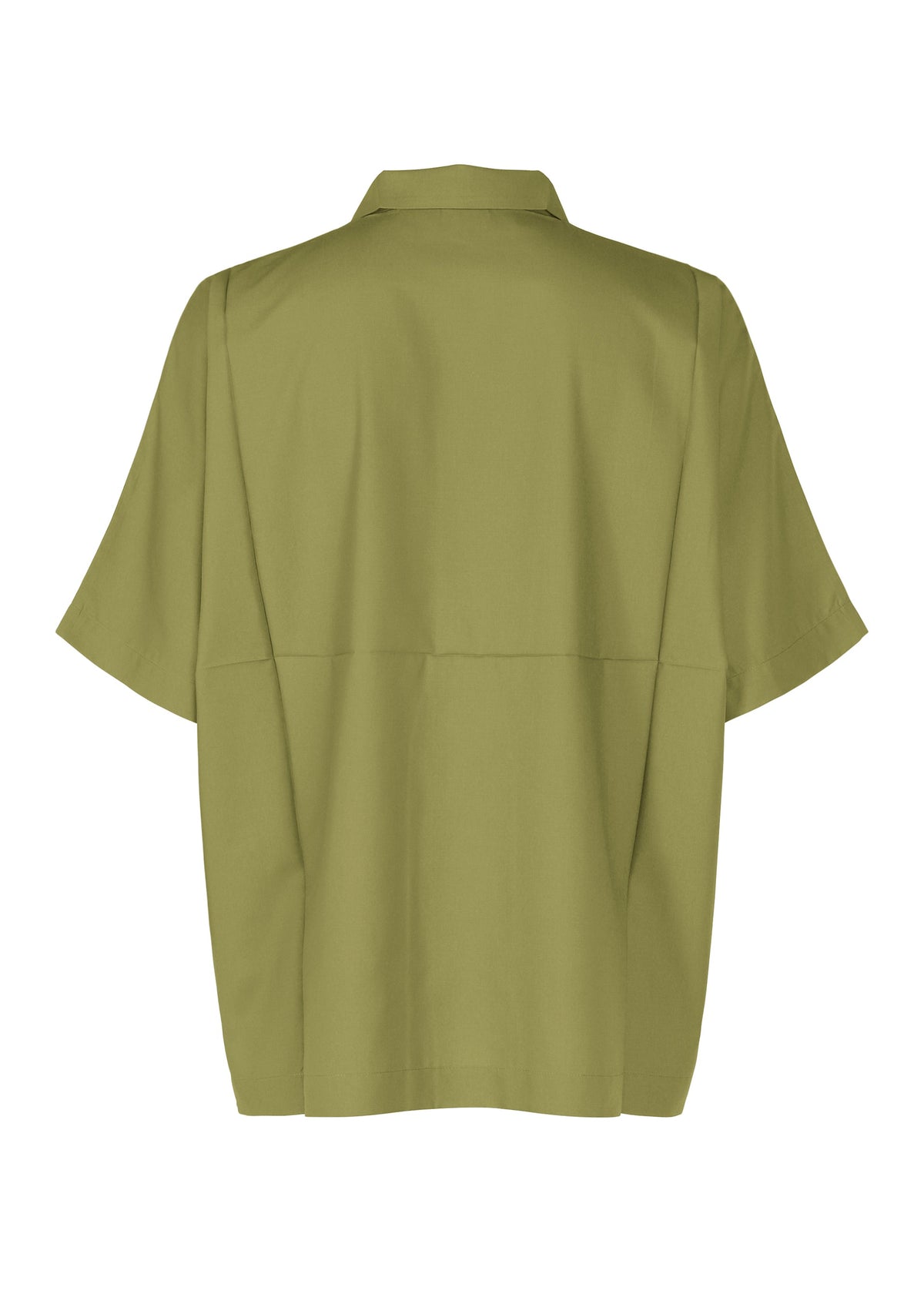 A detail shot of the IM MEN COMPACT SHIRT shirt.