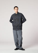 A model wears the IM MEN CURVINESS SHIRT curviness-shirt-shirt-light-blue.