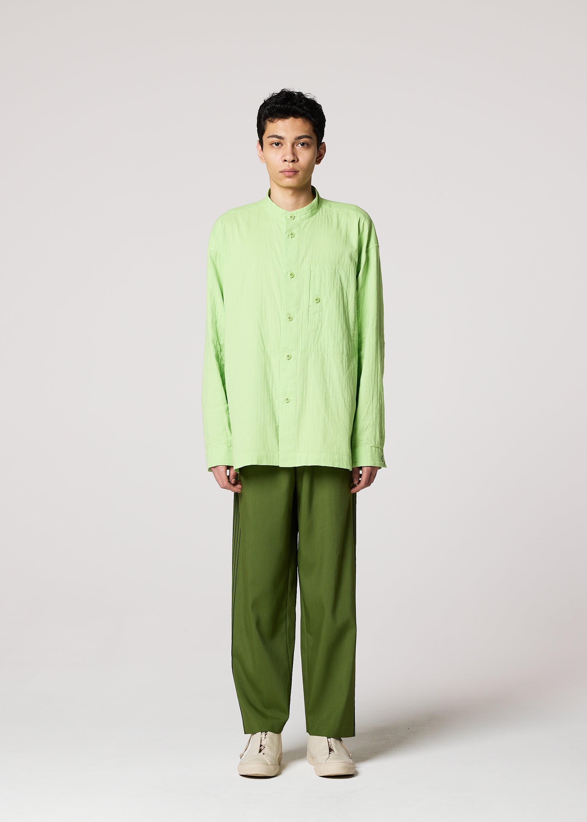 A model wears the IM MEN DOUBLE FACE COTTON SHIRT shirt.